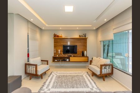 Casa à venda com 3 quartos, 156m² em Vila Libanesa, São Paulo