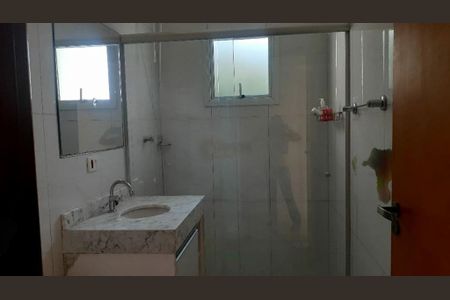 Casa à venda com 3 quartos, 150m² em Vila Invernada, São Paulo