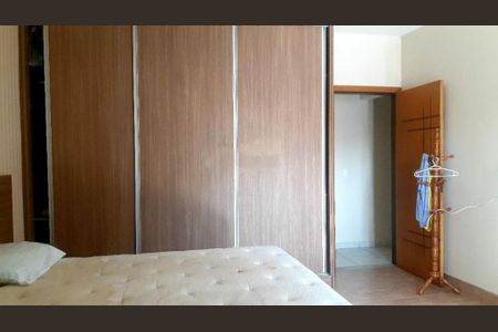 Casa à venda com 3 quartos, 150m² em Vila Invernada, São Paulo