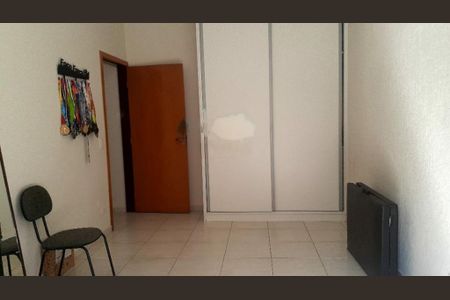 Casa à venda com 3 quartos, 150m² em Vila Invernada, São Paulo