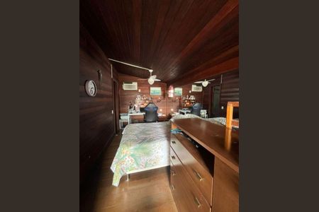 Casa à venda com 3 quartos, 188m² em Itaipu, Niterói