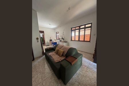 Casa à venda com 4 quartos, 180m² em Santa Rosa, Niterói