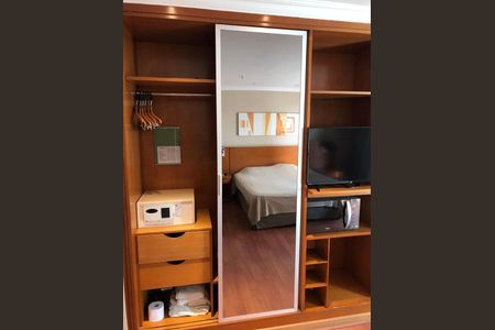Apartamento à venda com 2 quartos, 74m² em Barra da Tijuca, Rio de Janeiro