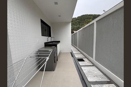 Casa à venda com 3 quartos, 161m² em Piratininga, Niterói