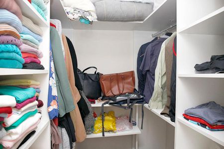 Quarto 1 Detalhe Closet de apartamento à venda com 2 quartos, 99m² em Praia de Belas, Porto Alegre