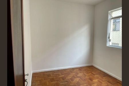 Apartamento à venda com 2 quartos, 70m² em Carmo, Belo Horizonte