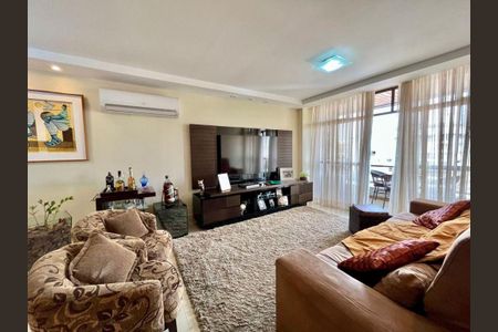 Apartamento à venda com 3 quartos, 170m² em Icaraí, Niterói