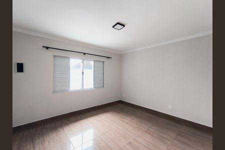 Quarto de casa para alugar com 1 quarto, 50m² em Vila Jundiainopolis, Jundiaí
