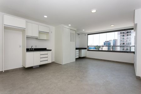 Sala de apartamento para alugar com 2 quartos, 63m² em Vila Azevedo, São Paulo
