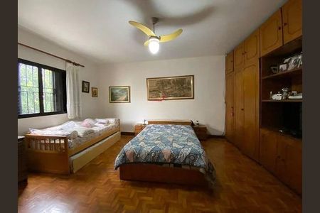 Casa à venda com 3 quartos, 250m² em Cerâmica, São Caetano do Sul