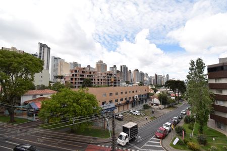 Vista da Sacada de kitnet/studio para alugar com 1 quarto, 40m² em Mercês, Curitiba
