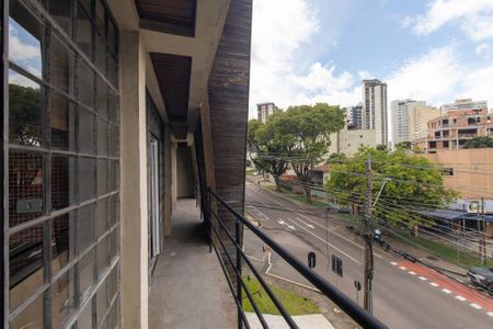Varanda de apartamento para alugar com 1 quarto, 40m² em Mercês, Curitiba