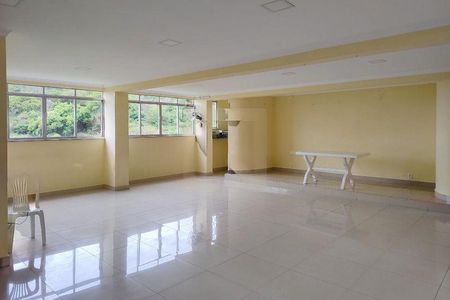 Apartamento à venda com 2 quartos, 71m² em Centro, Niterói