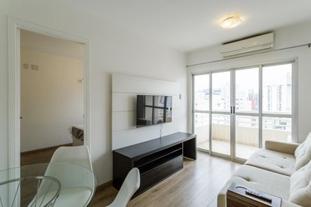 Sala de apartamento para alugar com 1 quarto, 43m² em Itaim Bibi, São Paulo