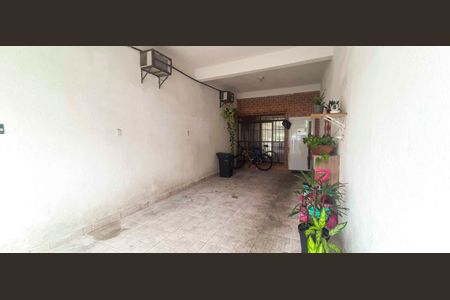 Casa 1 - Garagem de casa à venda com 6 quartos, 280m² em Pestana, Osasco