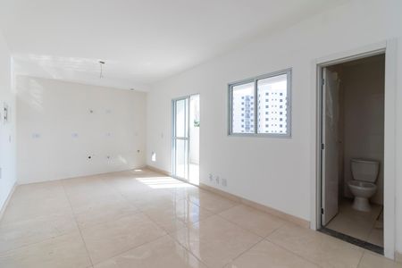 Apartamento para alugar com 33m², 1 quarto e sem vagaSala/Quarto