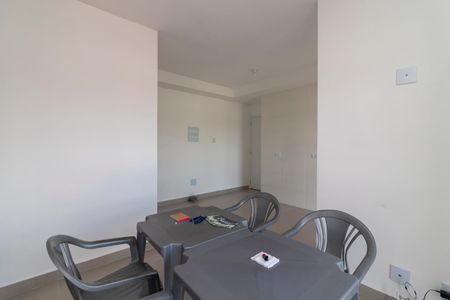 Apartamento para alugar com 53m², 2 quartos e 1 vagaSala 