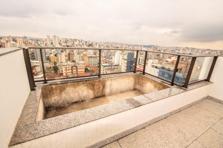 Apartamento à venda com 146m², 2 quartos e 2 vagasPiscina