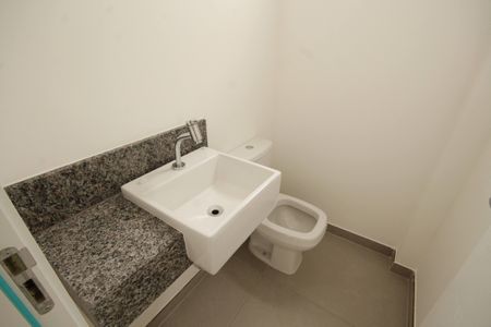 Apartamento à venda com 146m², 2 quartos e 2 vagaslavabo