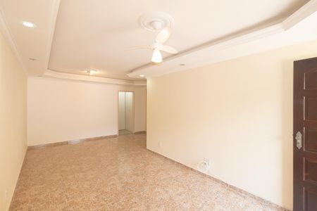 Sala de apartamento para alugar com 3 quartos, 180m² em Campo Grande, Rio de Janeiro