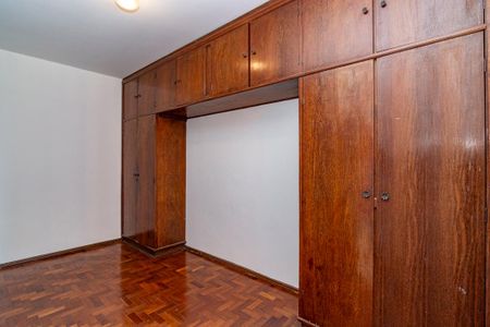 Quarto 1 de apartamento para alugar com 2 quartos, 74m² em Barro Preto, Belo Horizonte