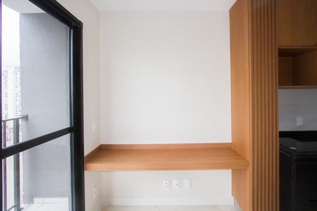 Apartamento para alugar com 1 quarto, 27m² em Campo Belo, São Paulo