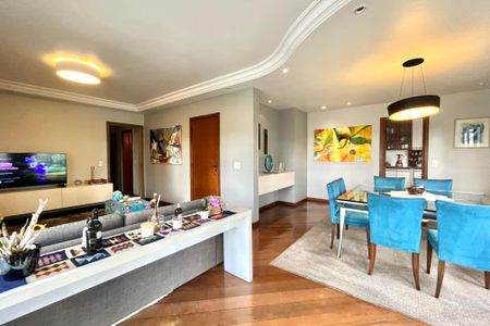 Sala de apartamento à venda com 4 quartos, 156m² em Vila Clementino, São Paulo