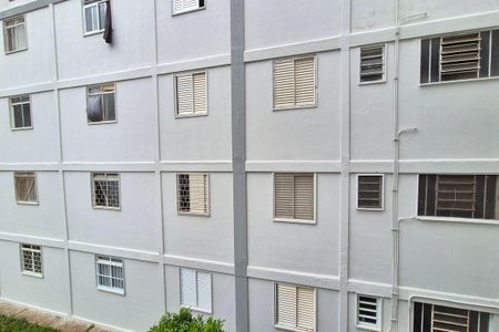 Vista do Quarto 2  de apartamento para alugar com 2 quartos, 57m² em Parque Residencial Vila União, Campinas