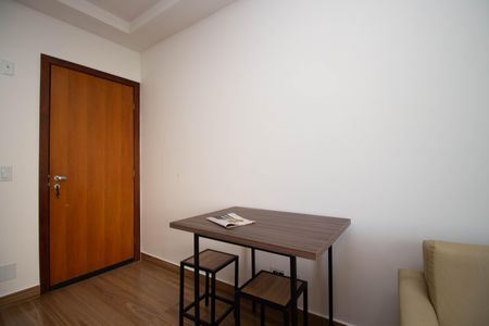 Sala de kitnet/studio para alugar com 1 quarto, 29m² em Asa Norte, Brasília