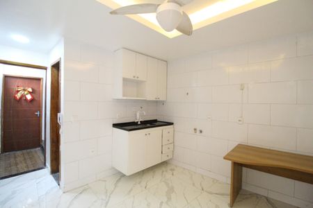 Studio para alugar com 40m², 1 quarto e sem vagaSala - Cozinha