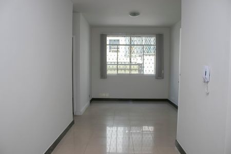 Sala de apartamento para alugar com 3 quartos, 100m² em Santa Efigênia, Belo Horizonte