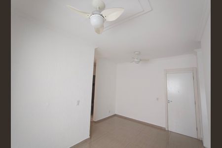 Sala de apartamento para alugar com 2 quartos, 55m² em Barra Olímpica, Rio de Janeiro