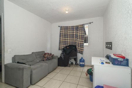 Sala de apartamento à venda com 2 quartos, 40m² em Sarandi, Porto Alegre