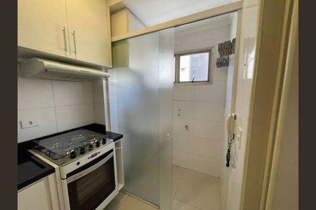Cozinha de apartamento à venda com 1 quarto, 35m² em Consolação, São Paulo