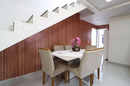 Sala de apartamento para alugar com 2 quartos, 180m² em Santa Mônica, Uberlândia