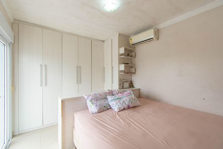 Casa de Condomínio à venda com 2 quartos, 90m² em Niterói, Canoas