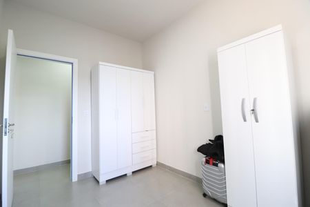 Quarto 1 de apartamento para alugar com 2 quartos, 69m² em Novo Mundo, Uberlândia