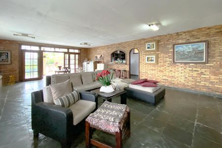 Sala de Estar de casa para alugar com 5 quartos, 871m² em Bandeirantes (pampulha), Belo Horizonte