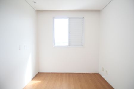 Apartamento para alugar com 2 quartos, 42m² em Parque Reboucas, São Paulo