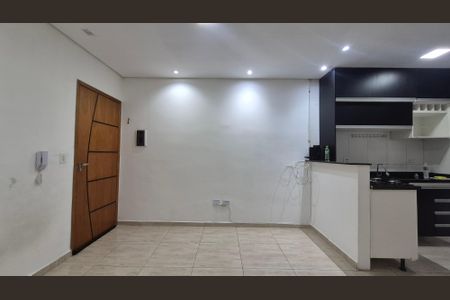 Sala de apartamento para alugar com 2 quartos, 53m² em Parque das Nações, Santo André