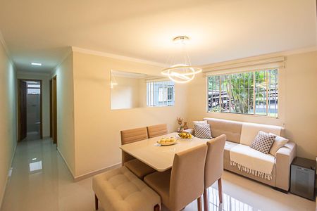 Sala de apartamento para alugar com 2 quartos, 50m² em Ferrazópolis, São Bernardo do Campo