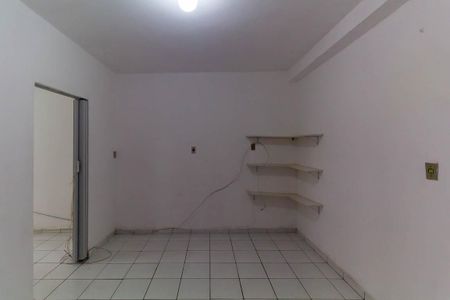 Sala de casa para alugar com 2 quartos, 120m² em Sapopemba, São Paulo