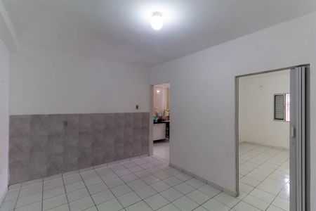 Sala de casa para alugar com 2 quartos, 120m² em Sapopemba, São Paulo