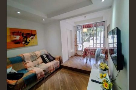 Apartamento à venda com 2 quartos, 70m² em Copacabana, Rio de Janeiro