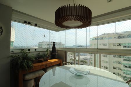 Sala - Varanda de apartamento para alugar com 3 quartos, 154m² em Barra da Tijuca, Rio de Janeiro