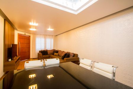 Sala de casa para alugar com 3 quartos, 269m² em Vila Valparaíso, Santo André