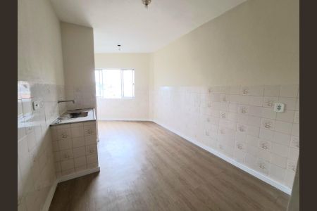 Cozinha de apartamento para alugar com 1 quarto, 55m² em Vila Osasco, Osasco