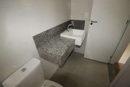 Apartamento à venda com 146m², 2 quartos e 2 vagasbanheiro 1