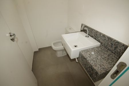 Apartamento à venda com 146m², 2 quartos e 2 vagaslavabo