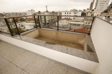 Apartamento à venda com 146m², 2 quartos e 2 vagasPiscina